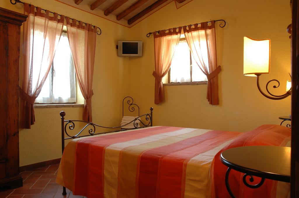 Gasthaus Casale Favilluta Petrignano Zimmer foto