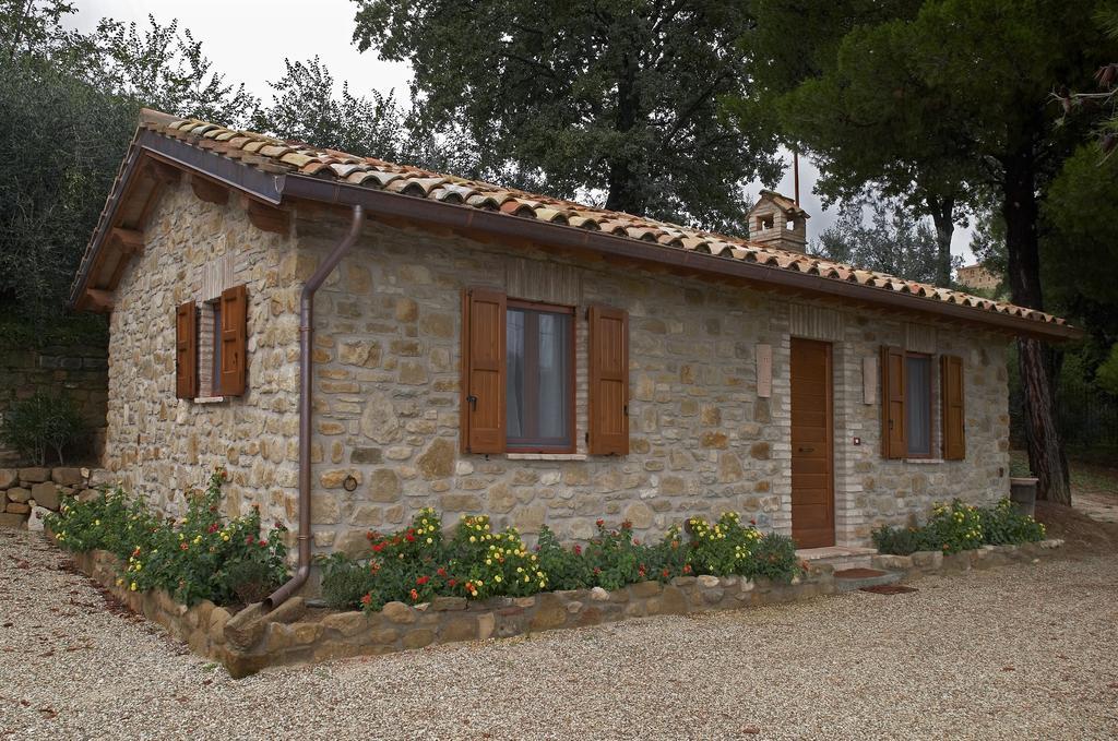 Gasthaus Casale Favilluta Petrignano Zimmer foto